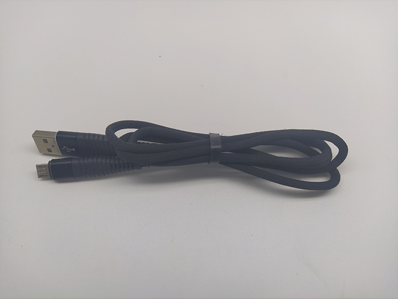 聯鑫德誠生產的USB micro數據線廣泛應用于智能家居領域